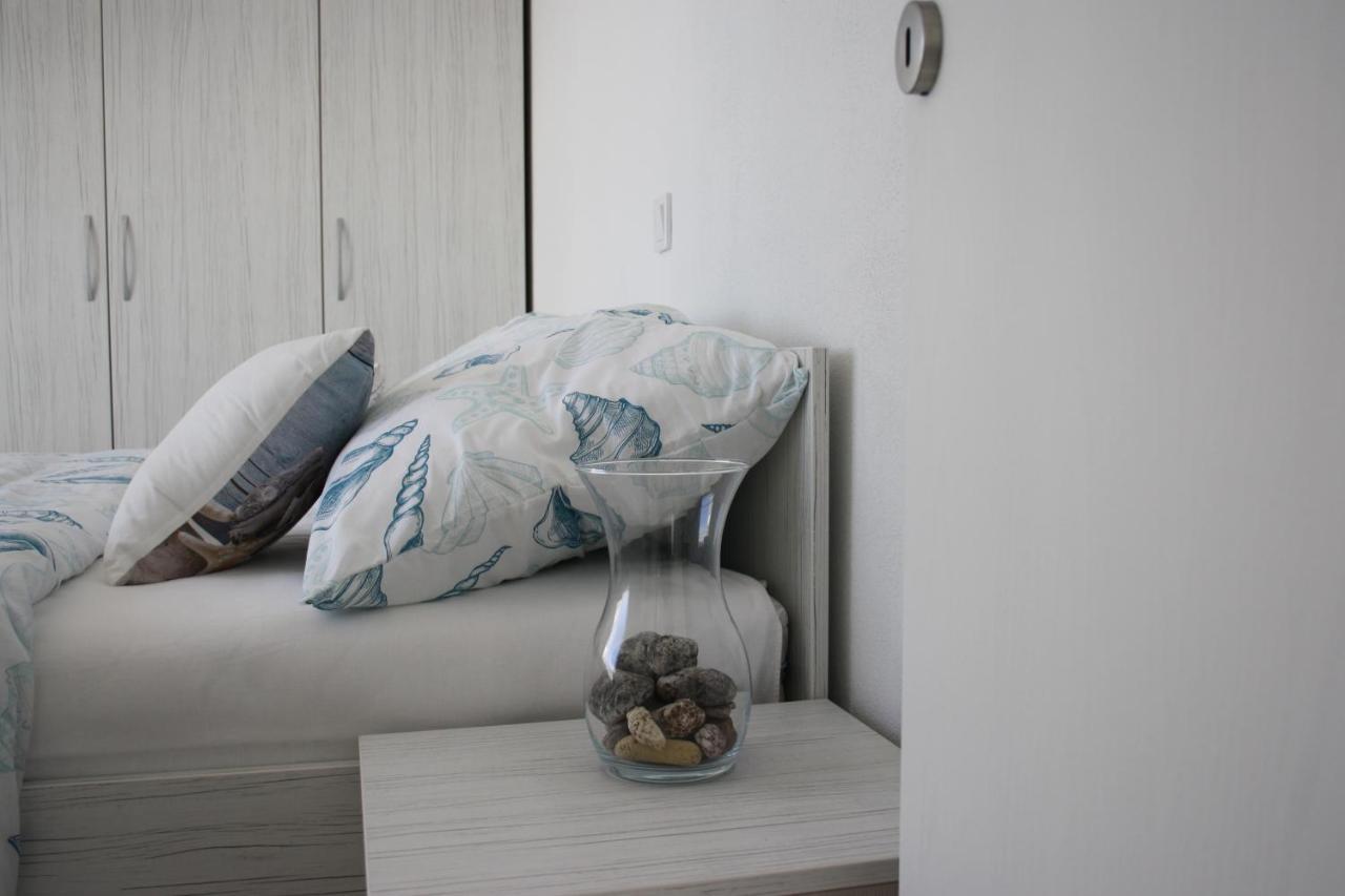 Apartment Lucija With Sea View Dubrovnik Kültér fotó